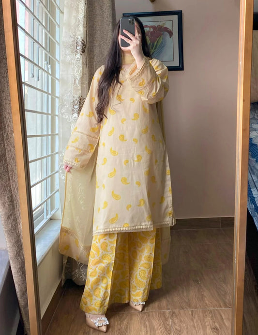 3 Piece - Lawn Printed Dress With Plazo