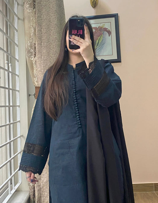 3 Piece - Khaddar Printed Black Dress with Shalwar